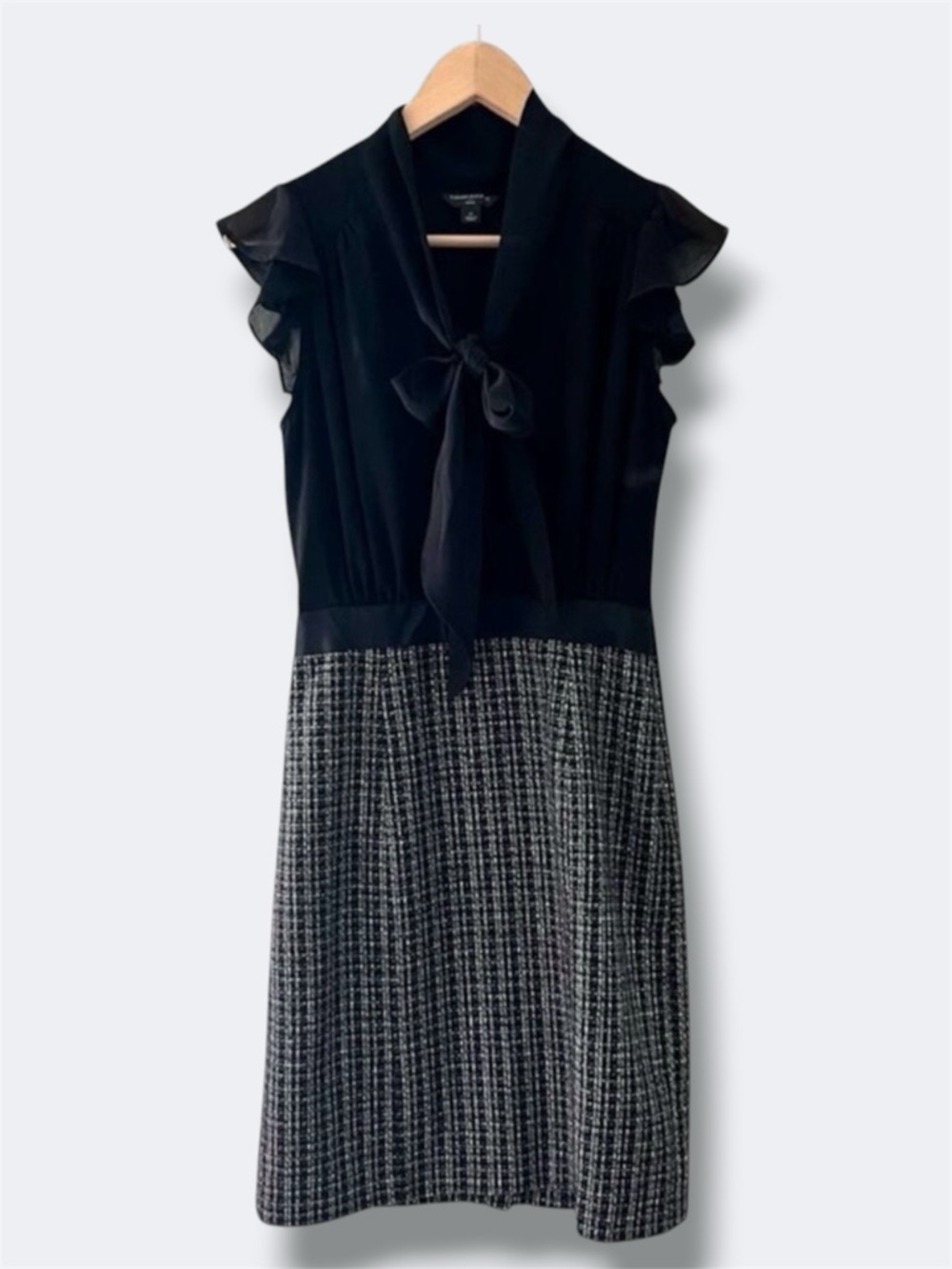 Banana Republic Sheath Dress Petite 2 Black Bow Tie Tweed Flutter Sleeve